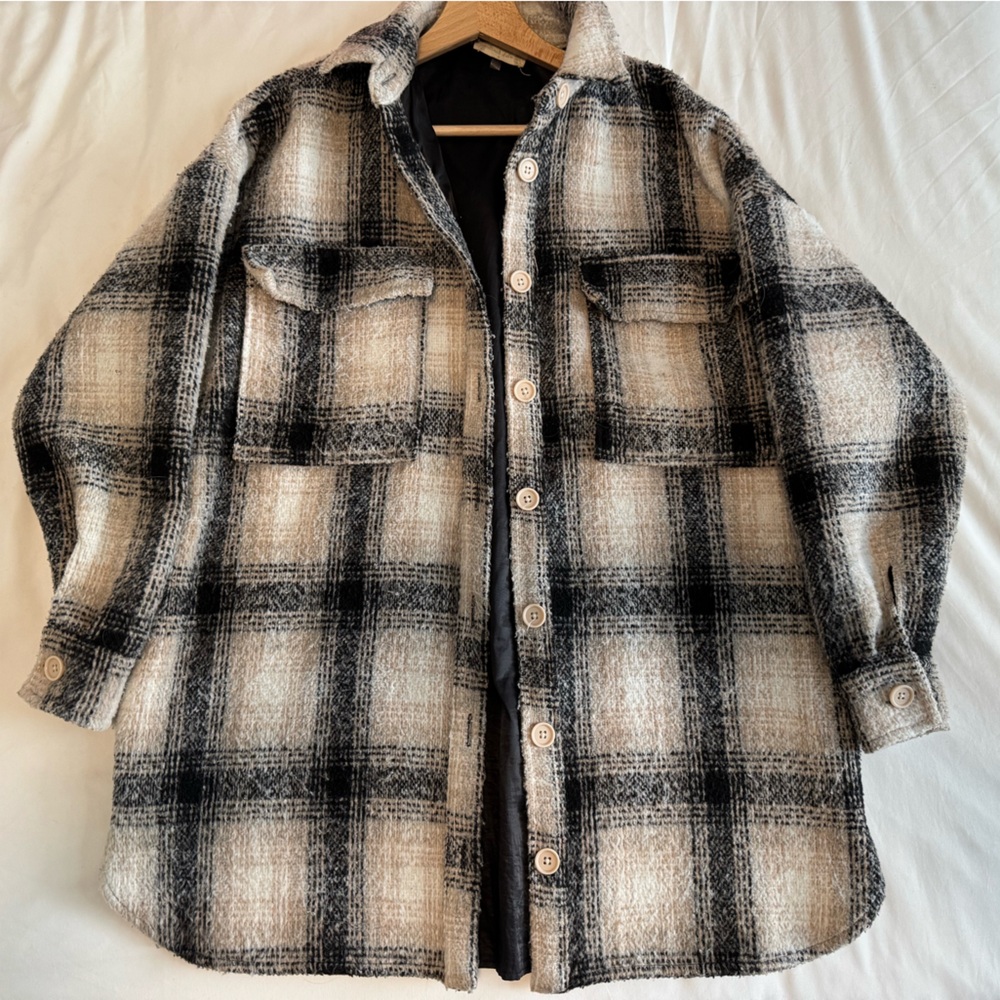 Altar'd State Black and Cream Plaid Teddy Jacket